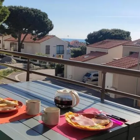 T2 2/6 P Clim Vue Piscine Parking Prive A Pied * Collioure